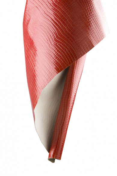 Pellame stampa COCCO rosso, pelle rossa lucida motivo coccodrillo, vitello stampato, semi rigido, 0.7 0.9 mm