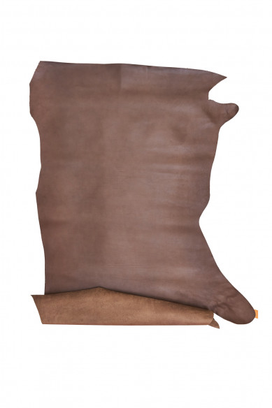 Vitello LUCIDO marrone grigiastro, pellame classico naturale, pelle fango abbastanza lucida, 1.3 - 1.5 mm, morbidezza media