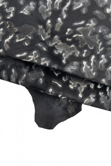 4 pellami NERI assortiti, lotto di pellami abbinati, 3 pelli di cavallino stampati ed 1 pelle di vitello liscio nero