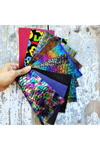 10 Selected leather scraps,...