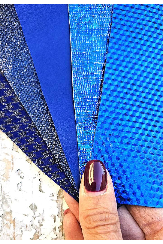5 Selected leather scraps, BLUE...