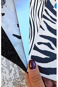 5 Selected leather scraps,... 2