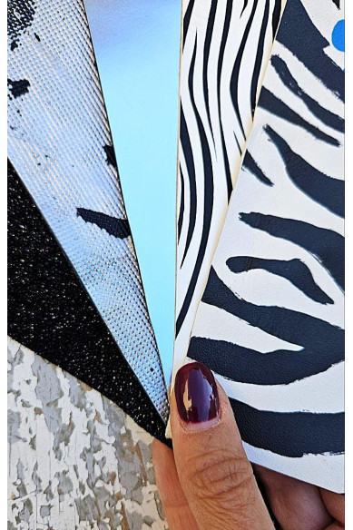 5 Ritagli di pellami unici selezionati, colori BIANCO, NERO, ARGENTO, stampe varie, laminate e non, mix di fantasie come da foto