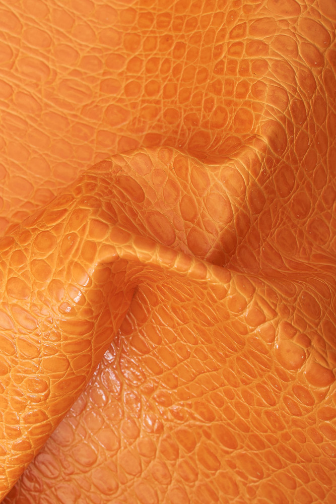 Pellame ARANCIONE stampato...