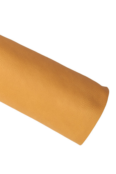 Pellame MORBIDO giallo, pelle di agnello con grana superfina, nappa tinta unita 0.6 - 0.7 mm