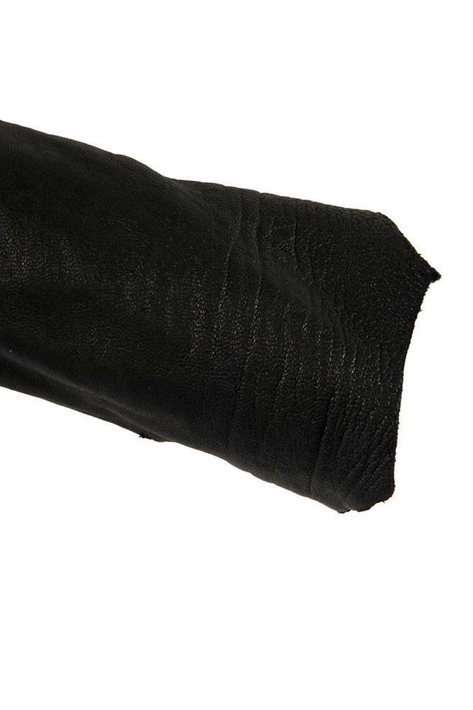 Black semi glossy LEATHER skin,...