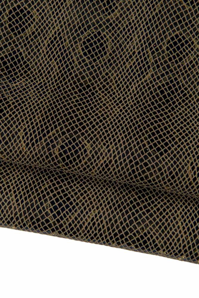 3 pelli selezionate ABBINATE come da...