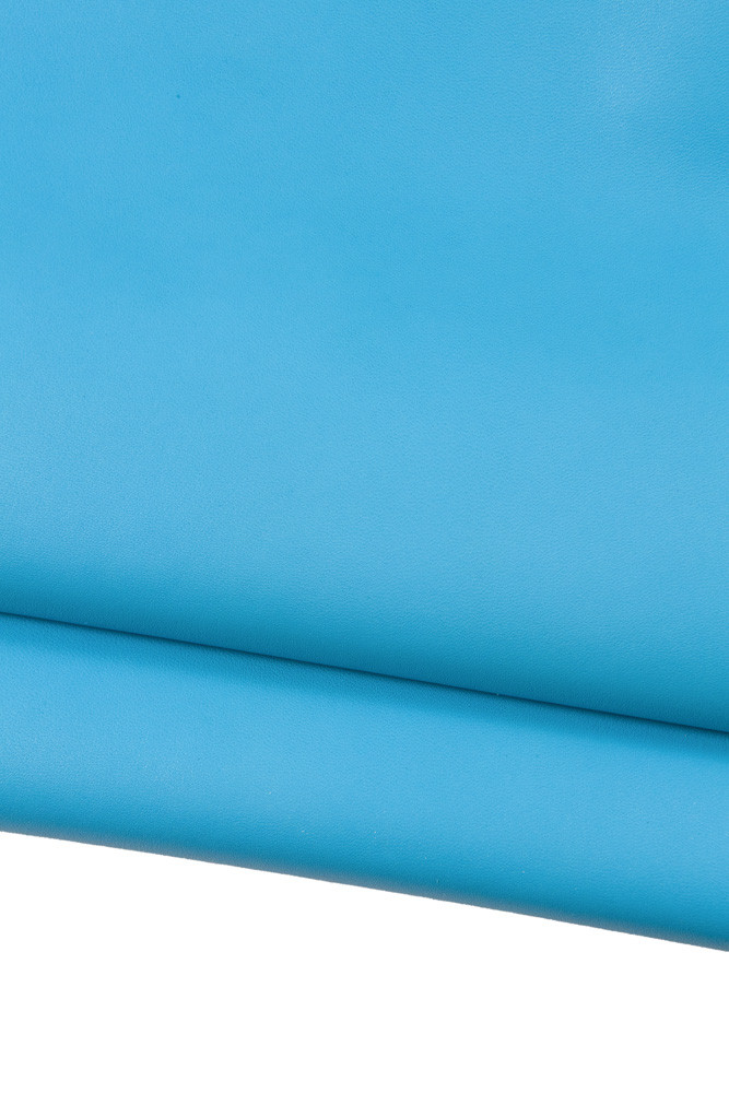 Light blue LEATHER skins, 2 skyblue...