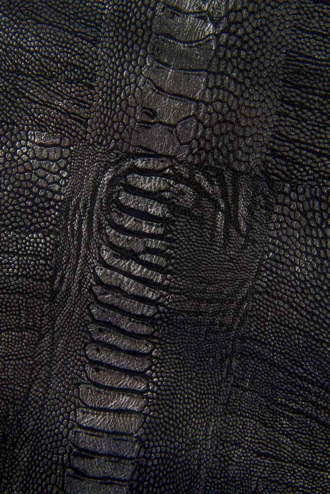 Pellame stampa zampa di STRUZZO nero...