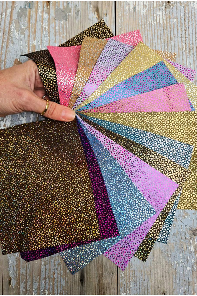 Leather scraps, random selection,...