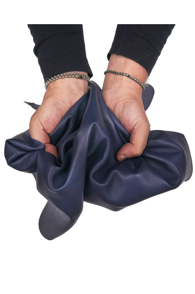 Pellame liscio blu, NAPPA morbida da ABBIGLIAMENTO, pelle agnello per artigiani