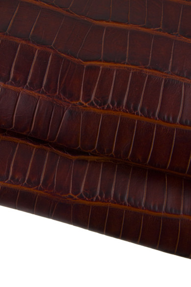 Pellame COCCODRILLO marrone rossiccio, vitello stampa animalier, pelle morbidezza media 0.7 - 0.9 mm