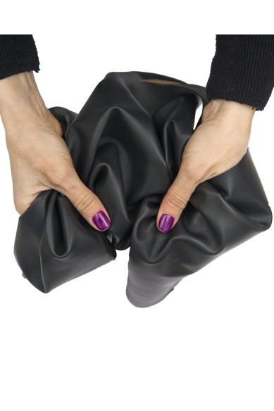 Nappa nera ABBIGLIAMENTO, pelle liscia morbida, semi lucida 0.5- 0.7 mm