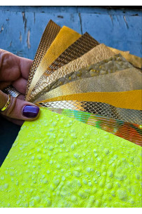 10 Selected leather scraps,... 2