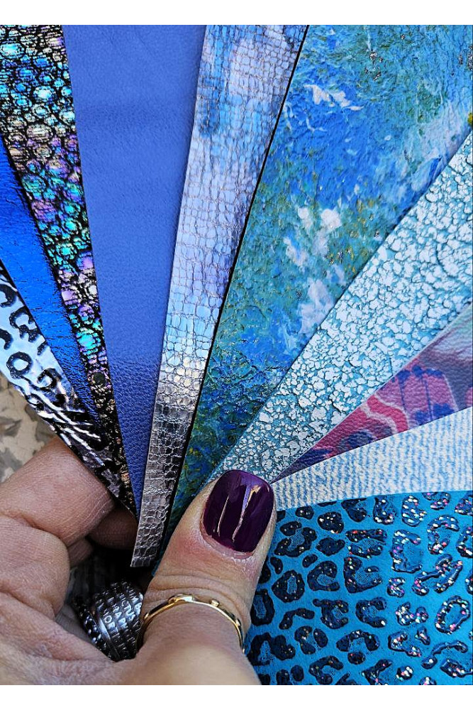 10 Selected leather scraps, BLUE,...