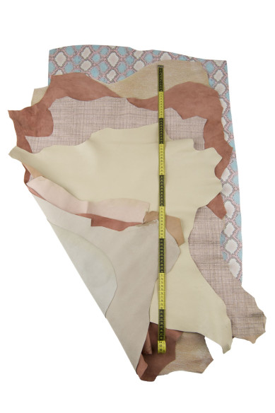 LOTTO di pellami rosa beige, pelli tinta unita, laminate, stampate, abbinate come da foto