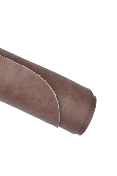 VITELLO effetto pull up marrone, pellame sportivo con leggera grana, pelle cerata semi lucida morbida, 1.0 - 1.2 mm