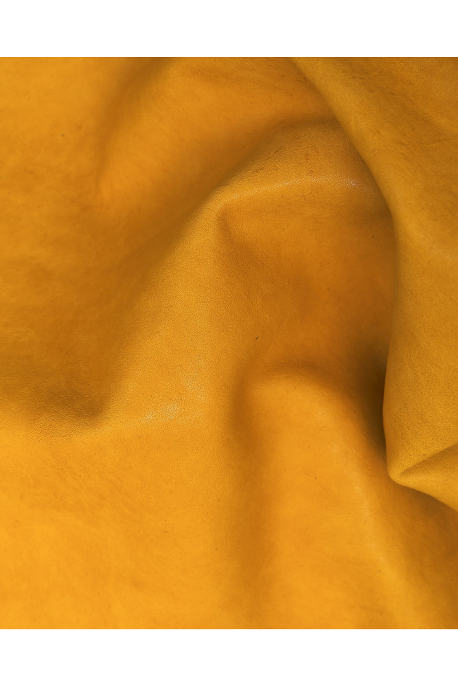 Boundle of 3 SPORTY leather skins,...