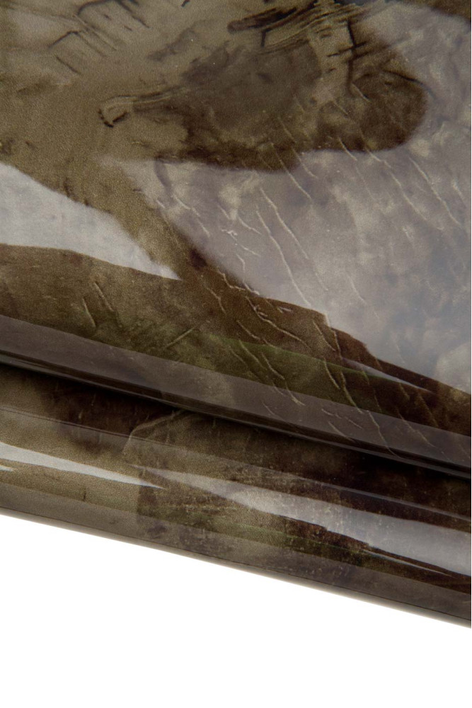 Mud brown PATENT cowhide, glossy...