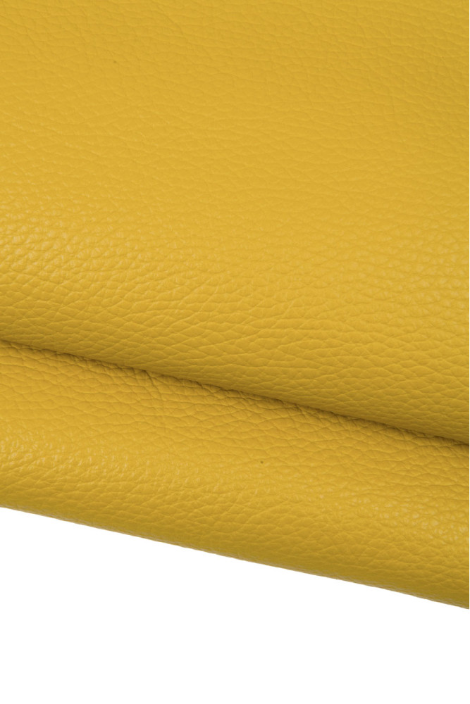 Pellame giallo con grana DOLLARO,...