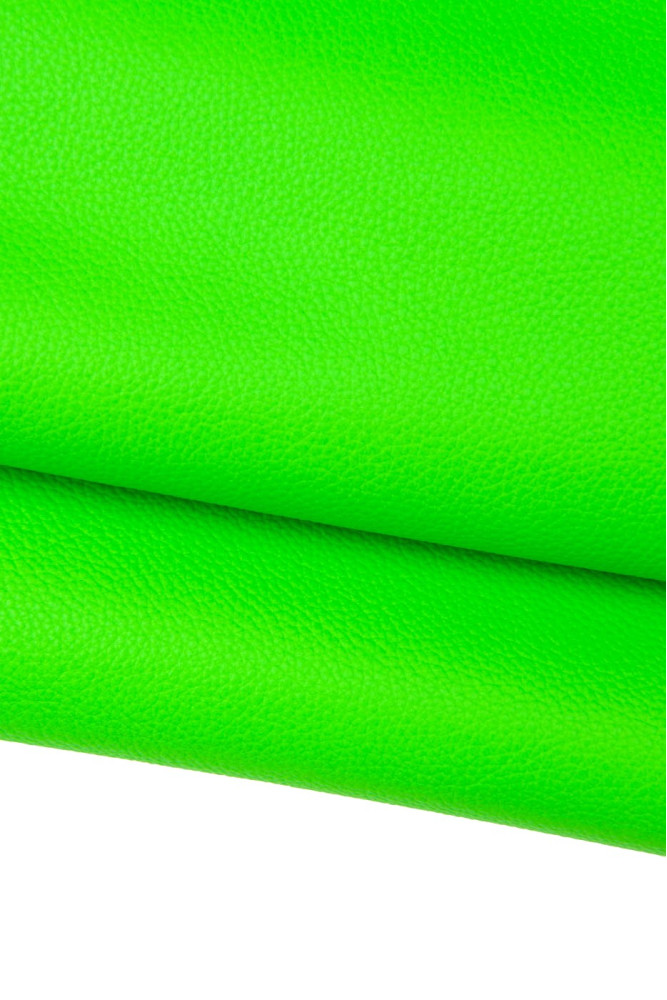 Pellame VERDE FLUO con GRANA, vitello...