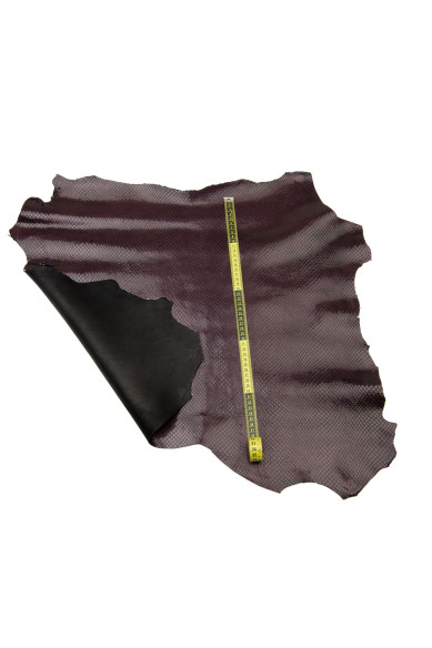 Pelle stampa RETTILE viola scuro, capra LUCIDA motivo SERPENTE, pellame melanzana morbido