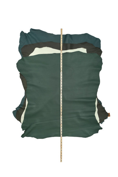 Pelle NAPPA verde, pellame di agnello liscio morbido, per ABBIGLIAMENTO e hobbisti