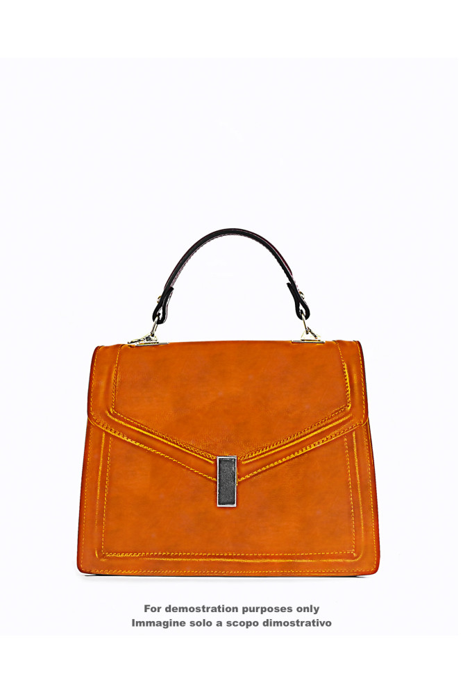 Tan sporty leather skin, PULL - UP...