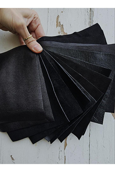 Pelle elasticizzata - 10 pezzi di Nappa e camoscio nero su agnello, il retro è accoppiato per maggiore elasticità e stabilità