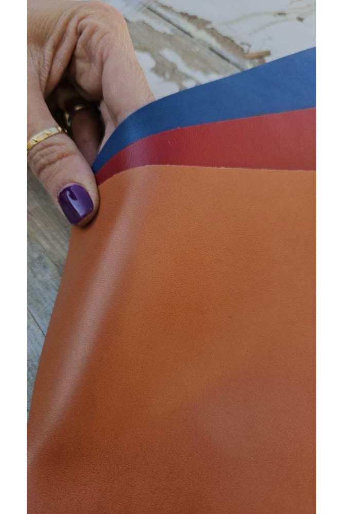 3 Scampoli grandi di Pelle di vitello...