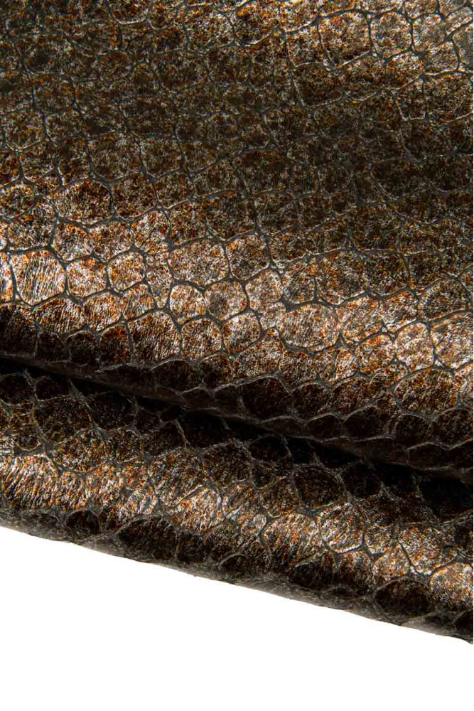 Pellame COCCODRILLO marrone, vitello...