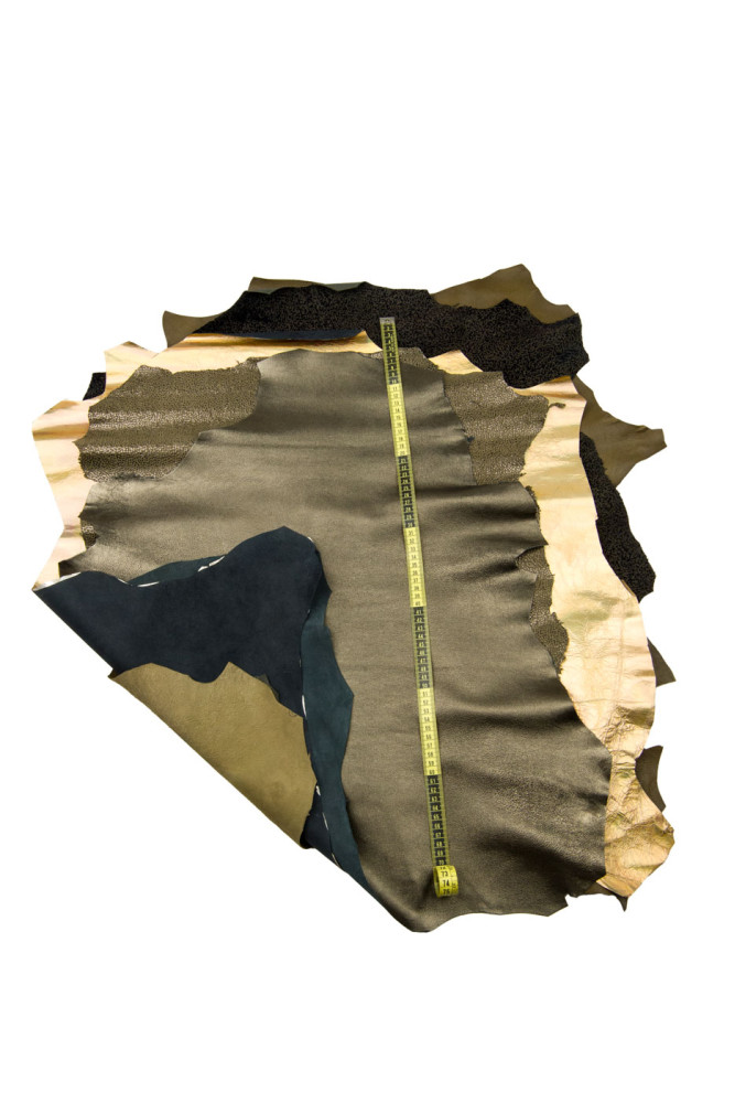 BUNDLE of 5 combined leather skins,...