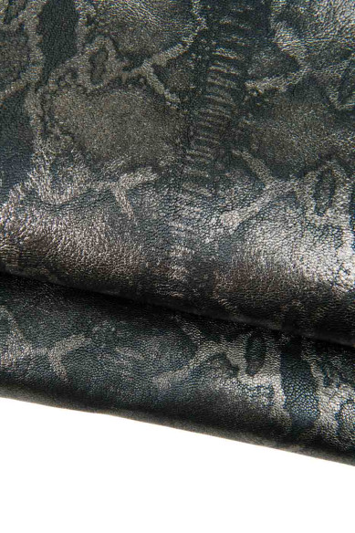 Set di 5 pelli acciaio - argento, assortimento di pellami LAMINATI STROPICCIATI stampati animalier come da foto