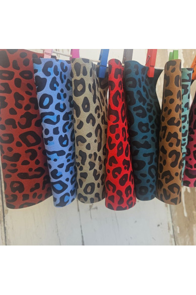 10 Ritagli di pelle stampa LEOPARDO colorati, selezione CASUALE, vivaci e luminosi, 15x12 cm