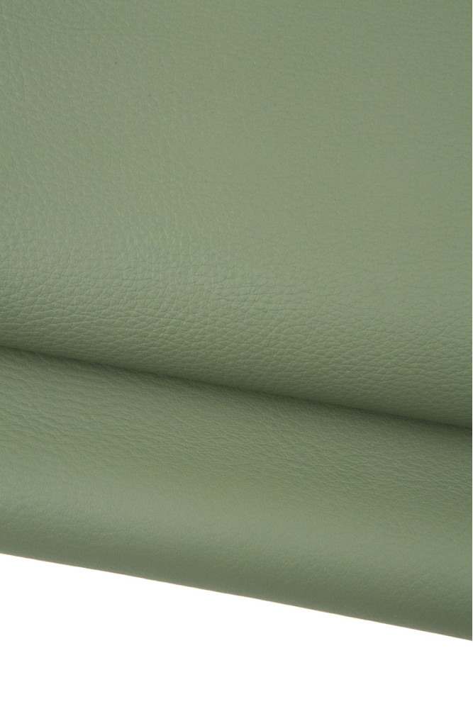 Pellame verde militare con leggera...