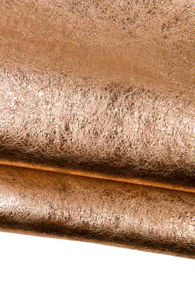 Assortimento pellami ROSA, 4 pelli di capra metallizzate  con stampe varie, materiali pregiati per il fa i da te.