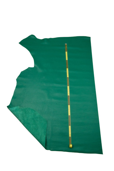 Vitello verde smeraldo con GRANA leggera, pellame BOTTALATO sportivo 1.3 - 1.4 mm per artigianato