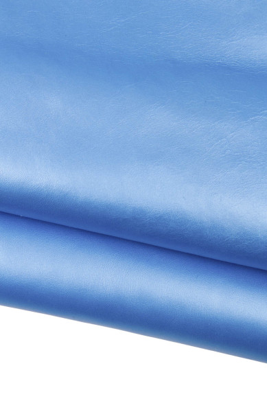 Pellame METALLIZZATO AZZURRO, vitello liscio morbido, pellame celeste laminato per fai da te
