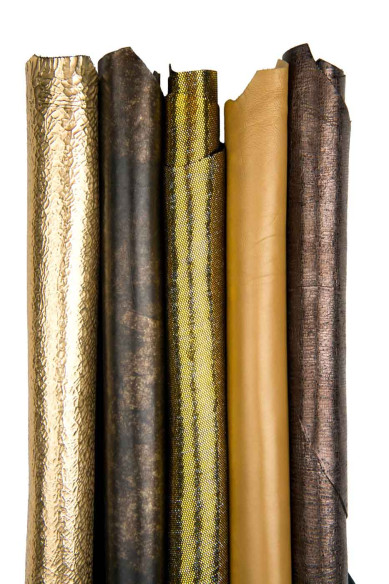 Lotto di 5 pellami oro nero, capre laminate e stampate, morbide e luminose, abbinate come da foto, qualità TOP