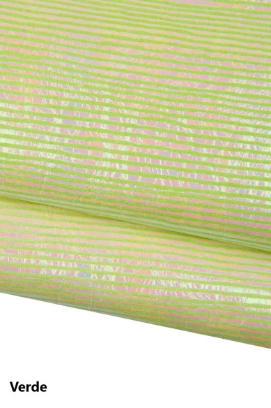 Pelle a RIGHE azzurro e verde su base argento, vitello LAMINATO iridescente, pellame metallizzato rigato morbido