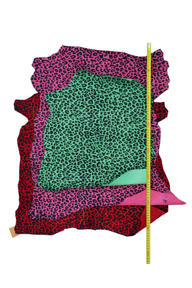 CAMOSCIO stampa LEOPARDO, pellame scamosciato stampa animalier rosso - rosa - verde, pelle morbida disegno ghepardo
