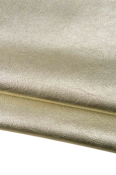 Lotto di 2 pelli  PLATINO: 1 vitello stampa pitone IRIDESCENTE e una capra laminata, ideali per il fai da te