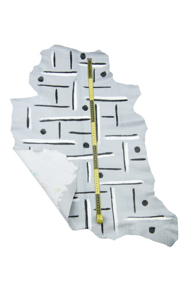 Pelle RETTILE grigio DIPINTA a mano, capra stampa GEOMETRICA bianco-nera, pellame unico per il fai da te